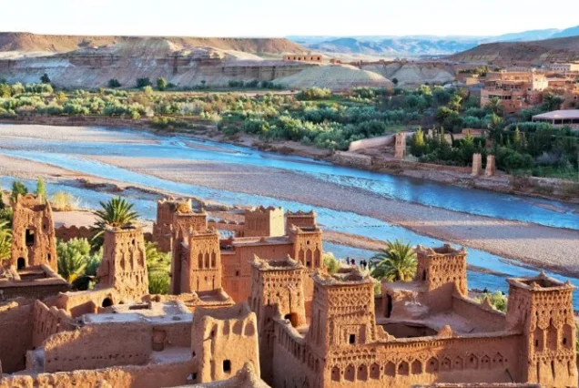 4 días desde Marrakech al desierto Merzouga y Ouzina